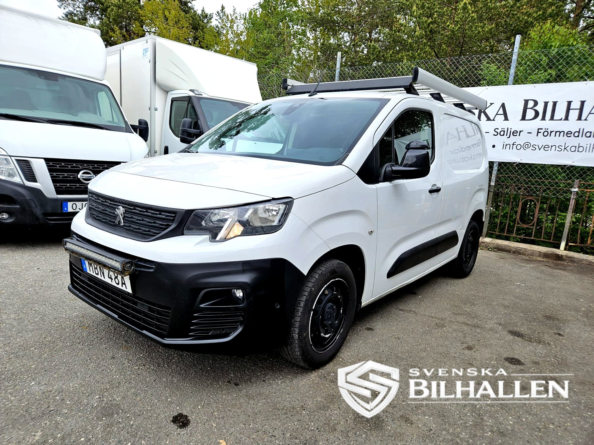 Peugeot Partner Utökad Last 1.5 BlueHDi AUT Värmare GPS Drag Takräcke