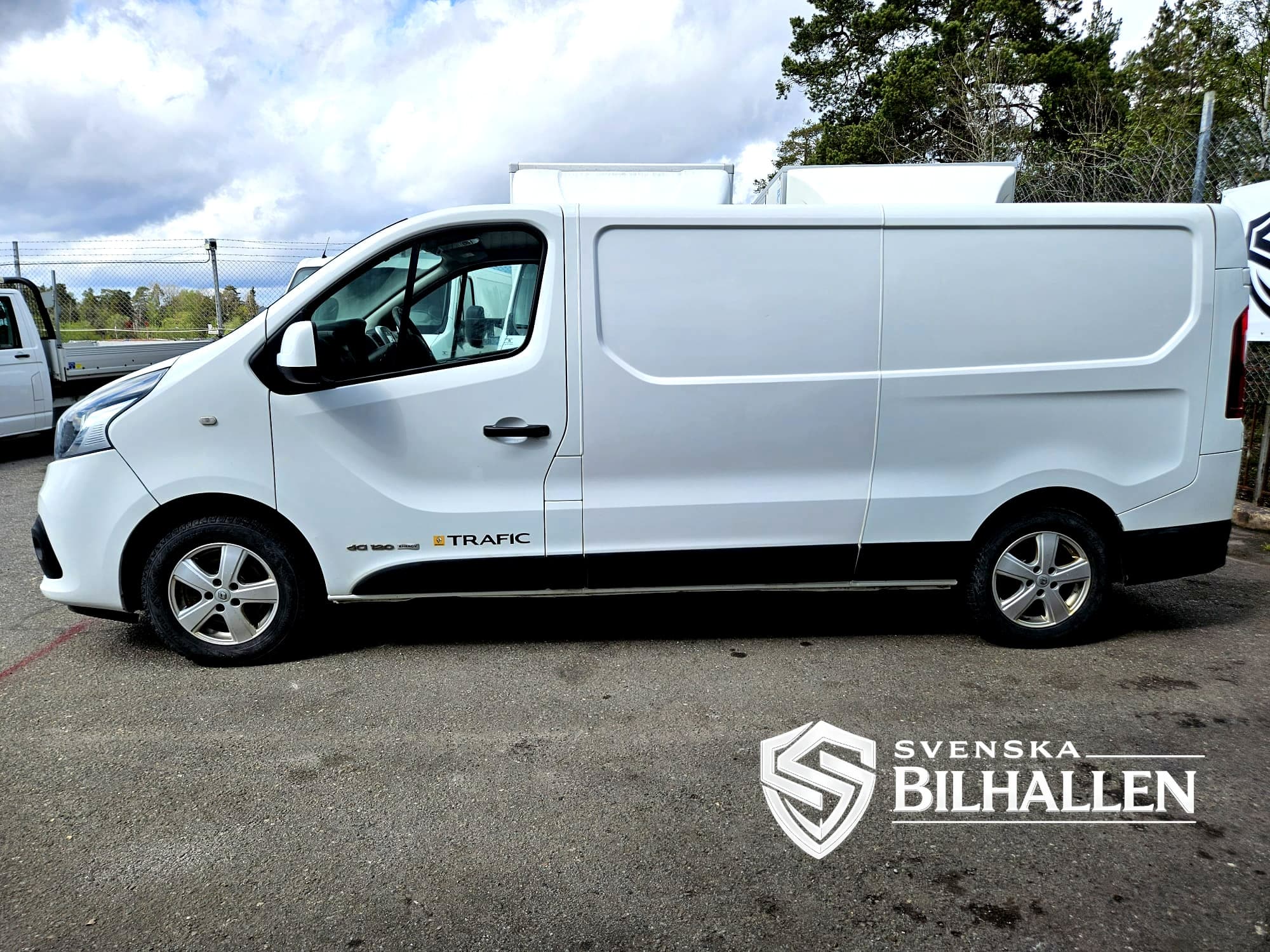 Renault Trafic 1.6 dCi Lång L2 GPS Dieselvärmare Drag Verkstads.In